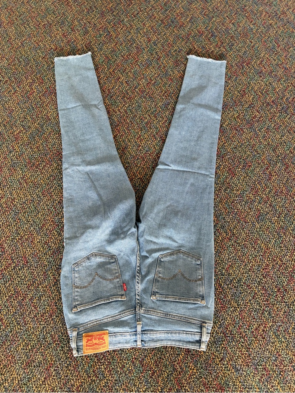 Levi Light Blue Distressed Women’s Jeans 721 - Picture 4 of 5